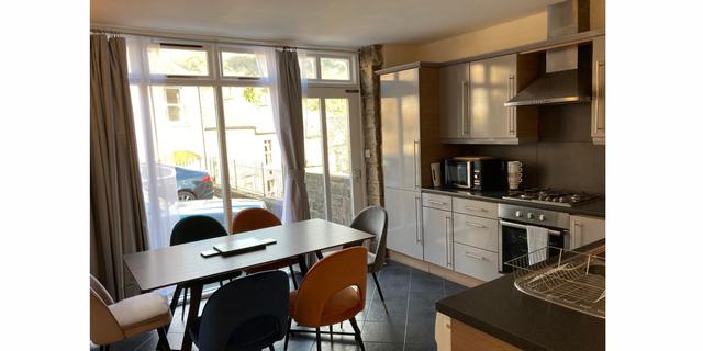 1 Coach House Mews Kitchen new