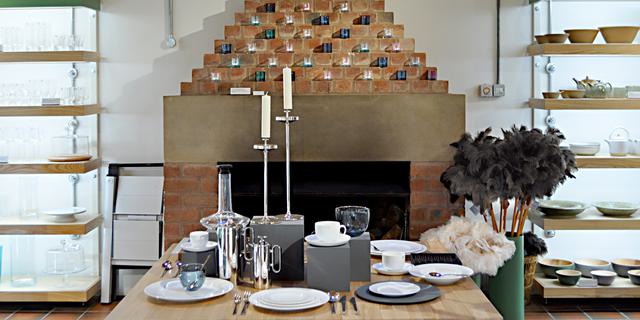 6 David Mellor Hathersage Shop 4 LR