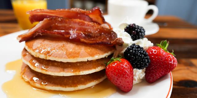 Pancakes and bacon