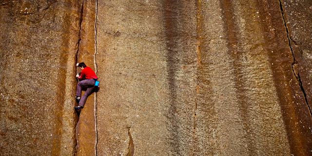 Rock climbing Embankment2 002 1 43951868