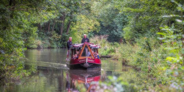 Tapton Lock VC Tapton Lock Festival Narrowboat 2 Copy 1815393333