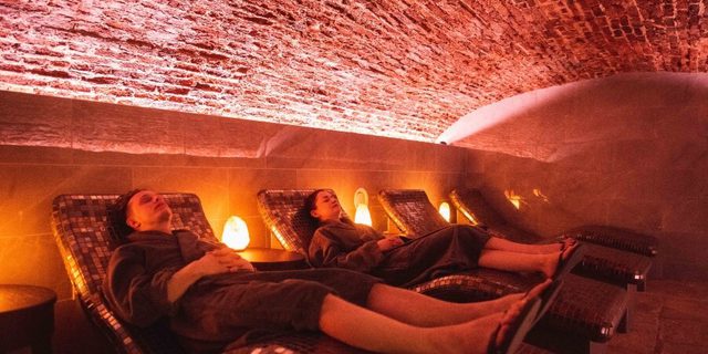 Thumbnail Buxton Crescent Spa 6